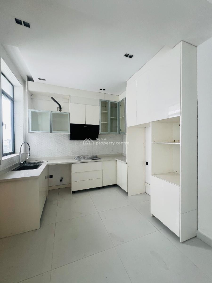 Luxury 2 Bedroom Apartment with Elevator, Ikate, Lekki, Lagos, Block of Flats for Sale