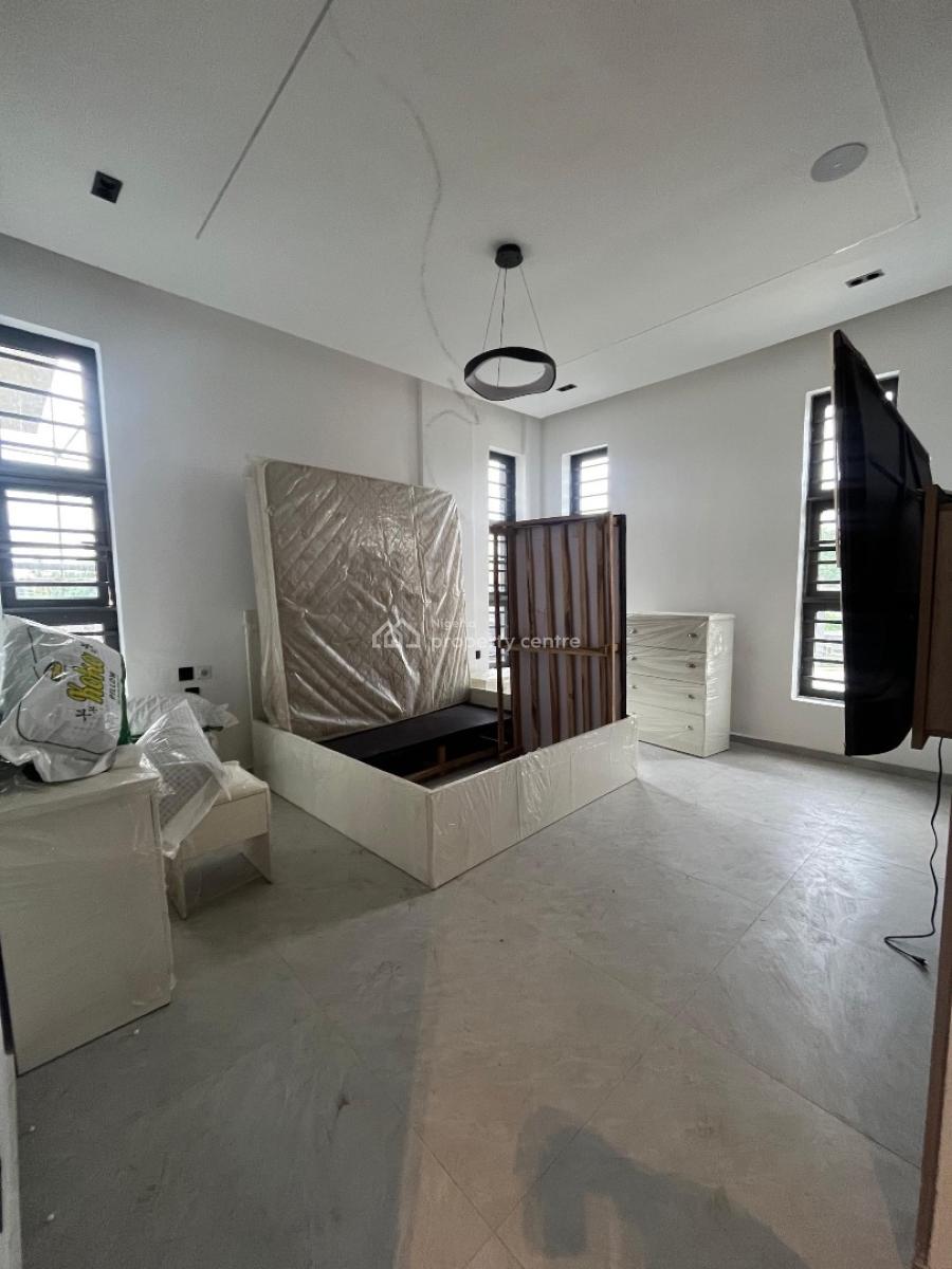 Cozy 3 Bedroom Apartment with Bq, Maryland, Lagos, Self Contain (single Rooms) for Sale