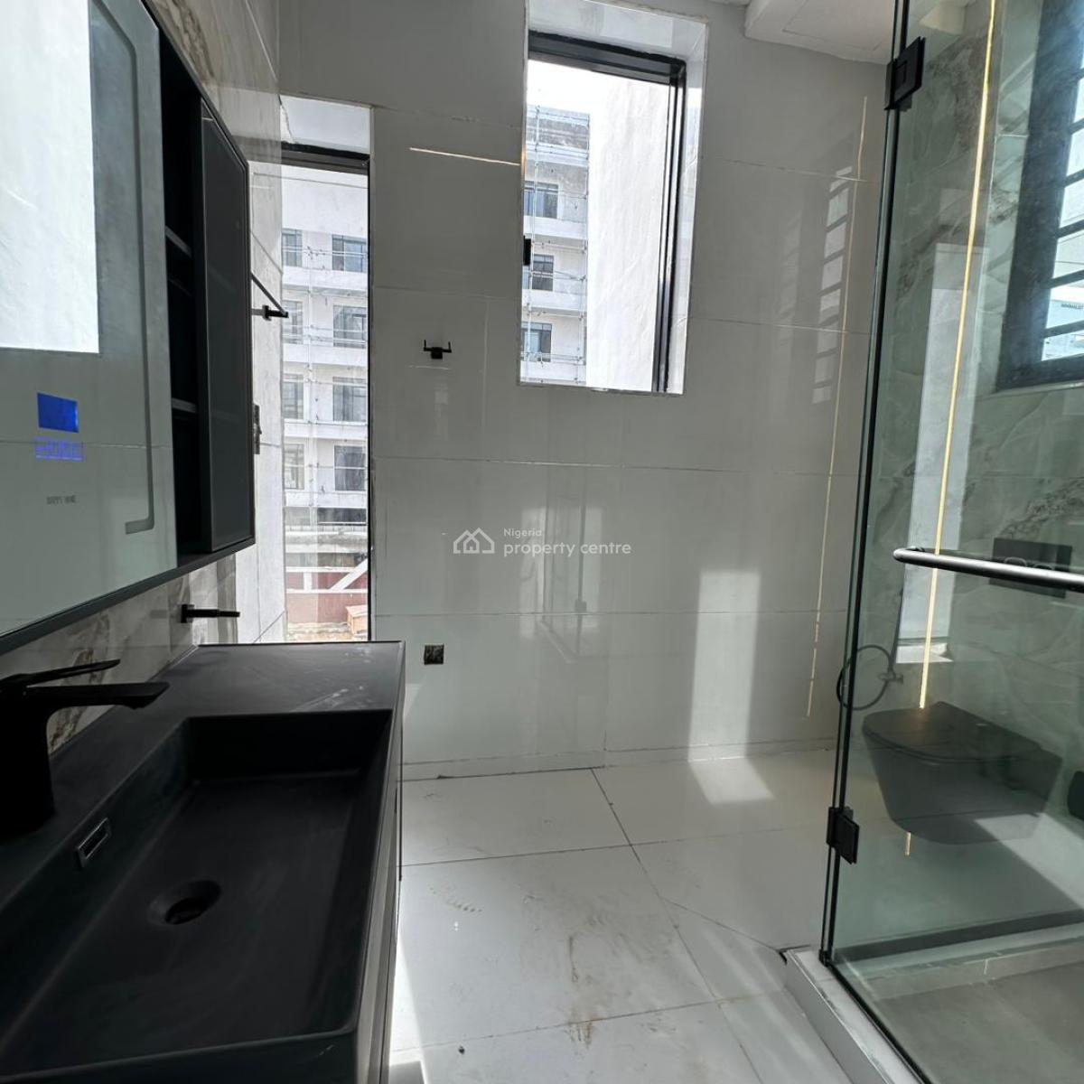 Luxurious 5 Bedrooms Semi Detached Duplex with Bq, Lekki Phase 1, Lekki, Lagos, Semi-detached Duplex for Sale