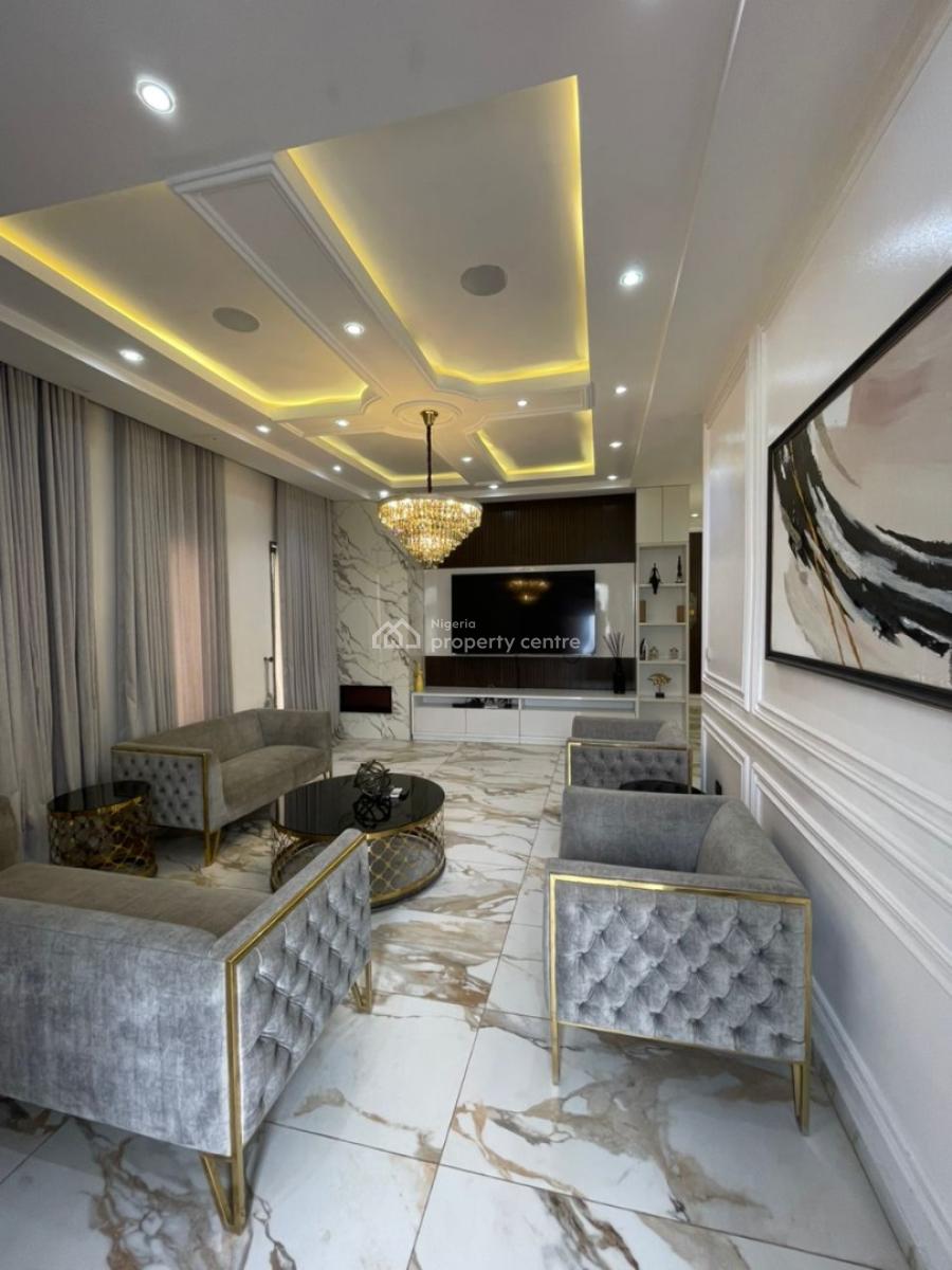 Super Luxurious Water Front 3bedroom Penthouse in a Secure Area,, Lekki Phase 1, Lekki, Lagos, Flat / Apartment for Rent