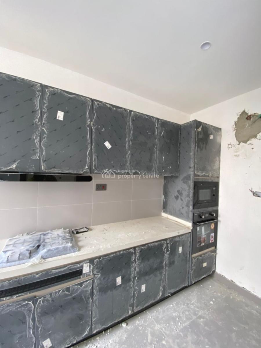 a Sophisticated 2 Bedroom Apartment, Lekki Phase 1, Lekki, Lagos, Flat / Apartment for Sale