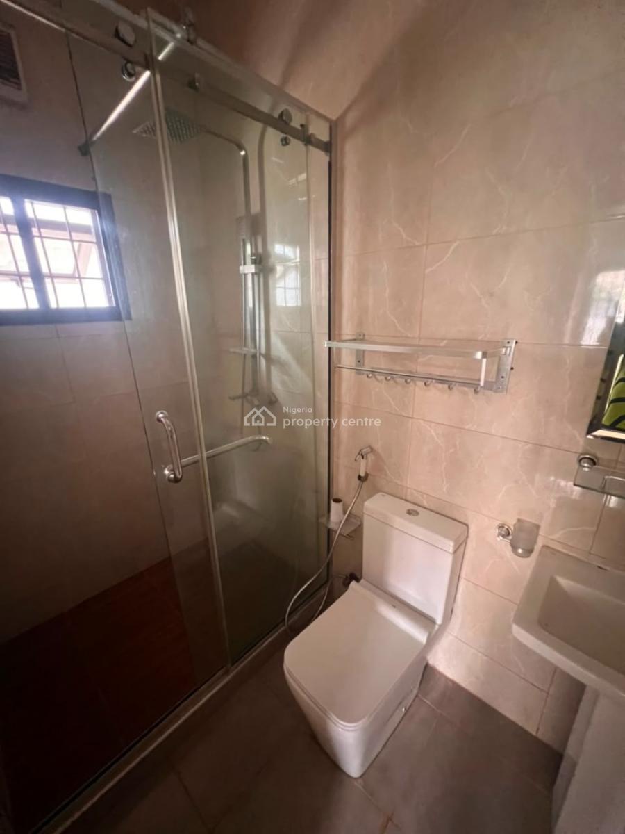 a Very Good Spacious 3-bedroom Flat, By Gilmore, Jahi, Abuja, Flat / Apartment for Rent