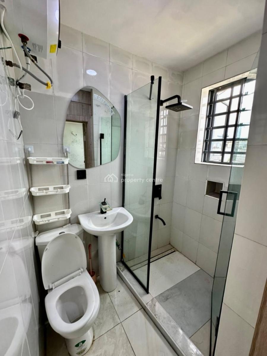 Sharp and Beautiful in Serene Surroundings, Ologolo, Lekki, Lagos, Flat / Apartment for Rent