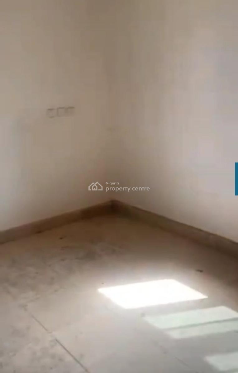 2 Bedroom Flat, Main, Wuye, Abuja, Flat / Apartment for Rent