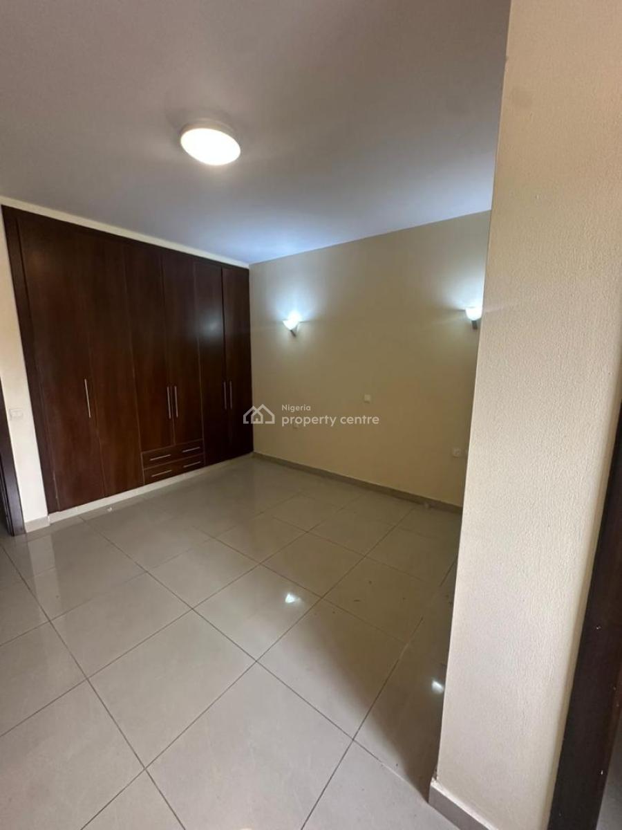 3 Bedroom Apartment with a Bq,swimming Pool,gym,green Area(8th Floor), Gerrard Road, Old Ikoyi, Ikoyi, Lagos, Flat / Apartment for Rent