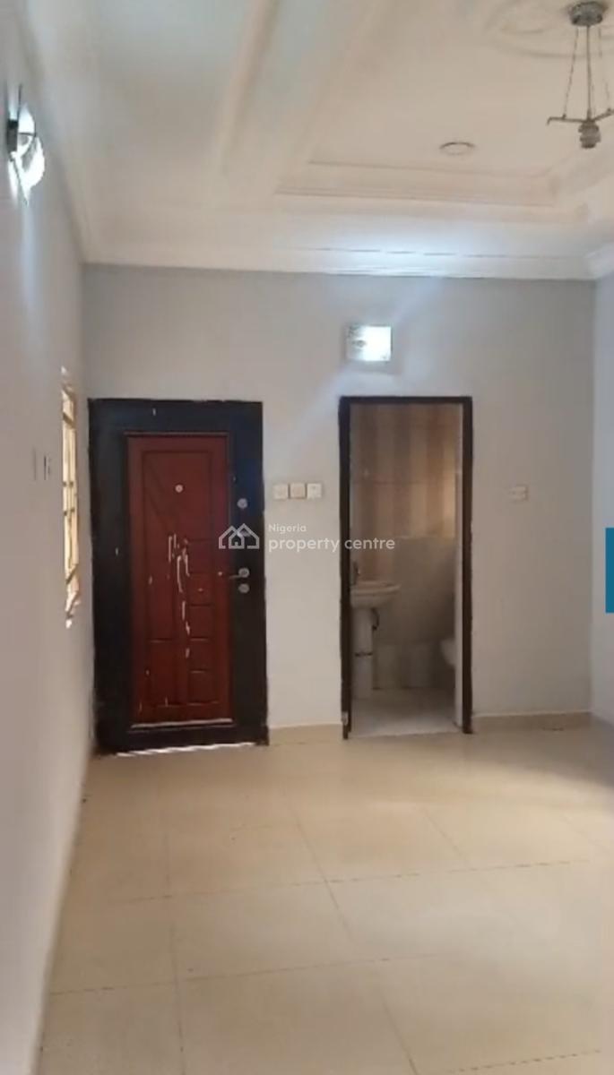 2 Bedroom Flat, Zone E, Apo Resettlement, Apo, Abuja, Flat / Apartment for Rent
