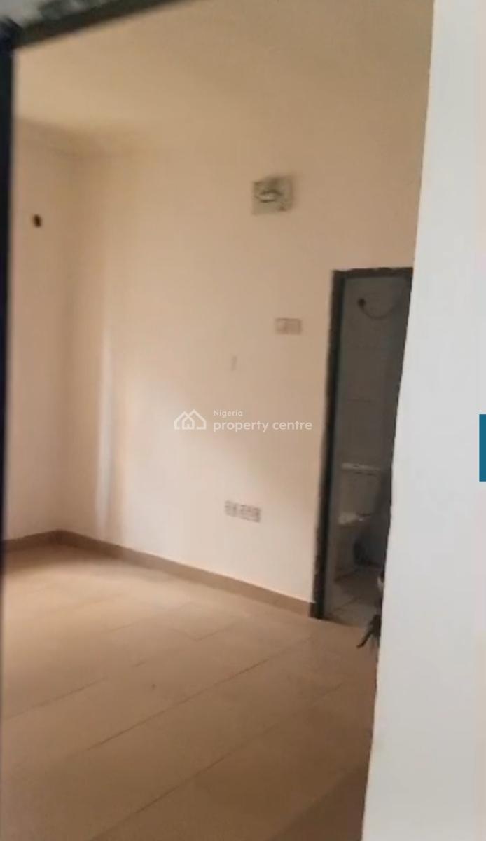 2 Bedroom Flat, Zone E, Apo Resettlement, Apo, Abuja, Flat / Apartment for Rent