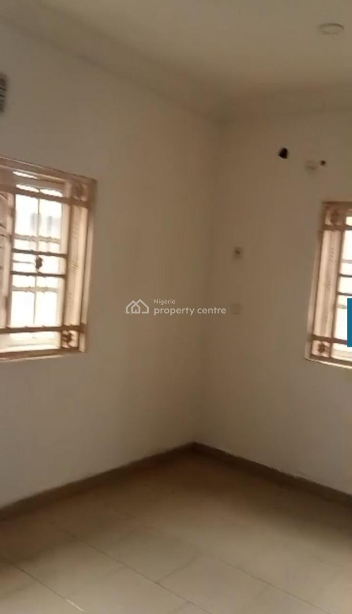 2 Bedroom Flat, Zone E, Apo Resettlement, Apo, Abuja, Flat / Apartment for Rent