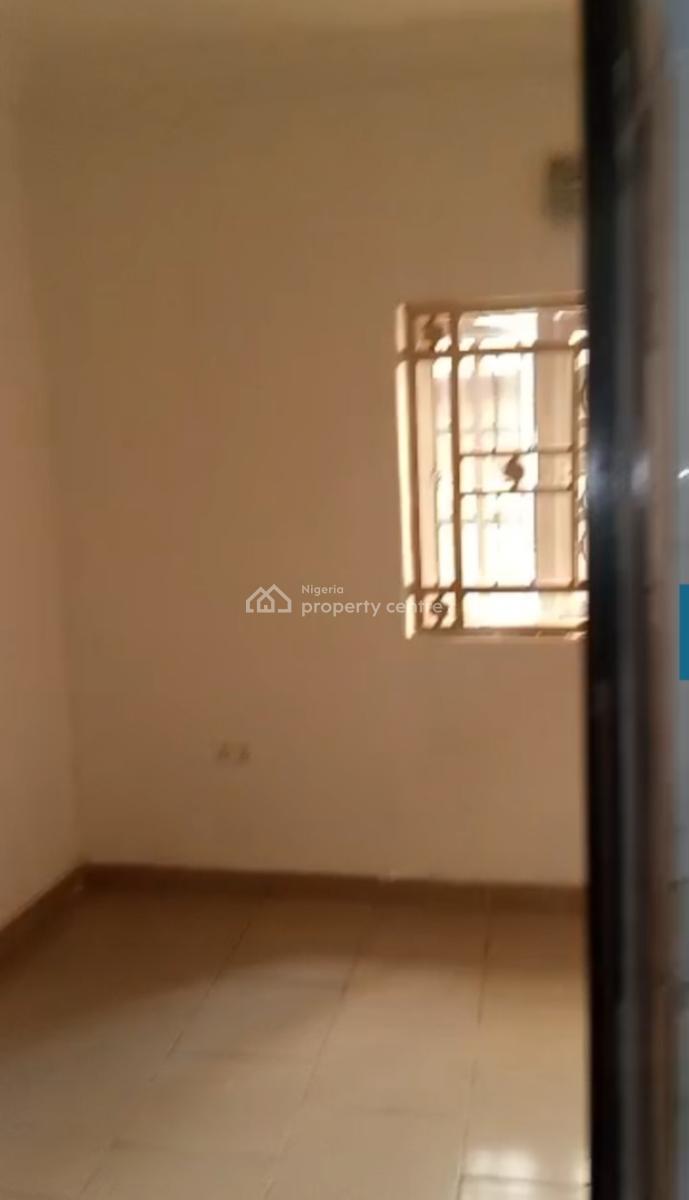 2 Bedroom Flat, Zone E, Apo Resettlement, Apo, Abuja, Flat / Apartment for Rent