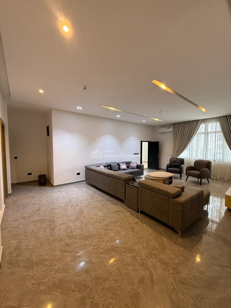 Luxury 3 Bedroom Apartment, Guzape District, Abuja, Flat / Apartment for Sale