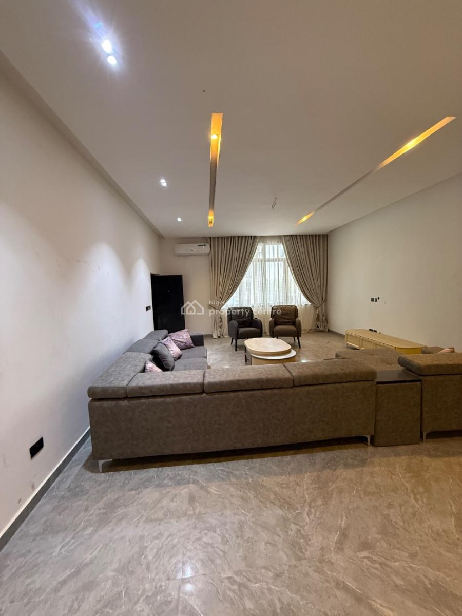 Luxury 3 Bedroom Apartment, Guzape District, Abuja, Flat / Apartment for Sale