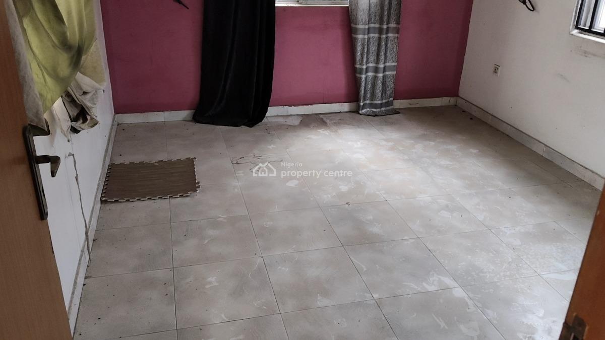 2 Bedroom Ground Floor Flat with Prepaid, Phd Housing Estate Along Connol Road Off Herbert Macaulay Way, Sabo, Yaba, Lagos, Flat / Apartment for Rent