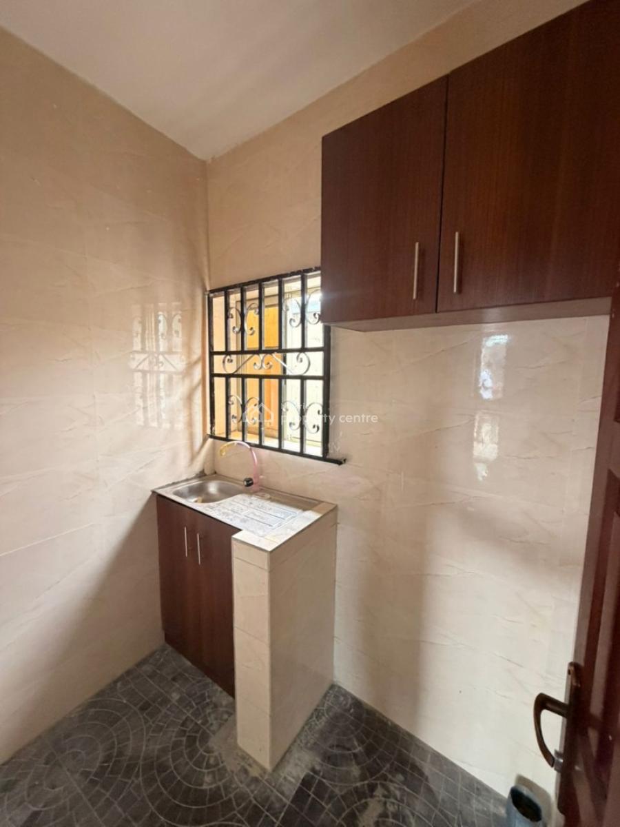 a Self-contain Room, Elemoro, Bogije, Ibeju Lekki, Lagos, Self Contain (single Rooms) for Rent