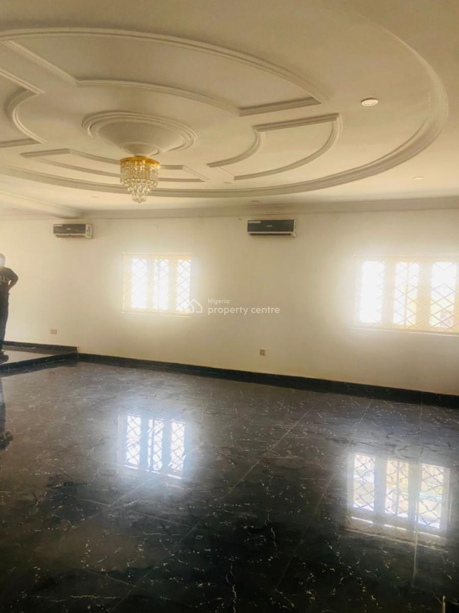 a Very Good 5-bedroom Fully Detached Duplex + Bqs, Asokoro District, Abuja, Detached Duplex for Rent