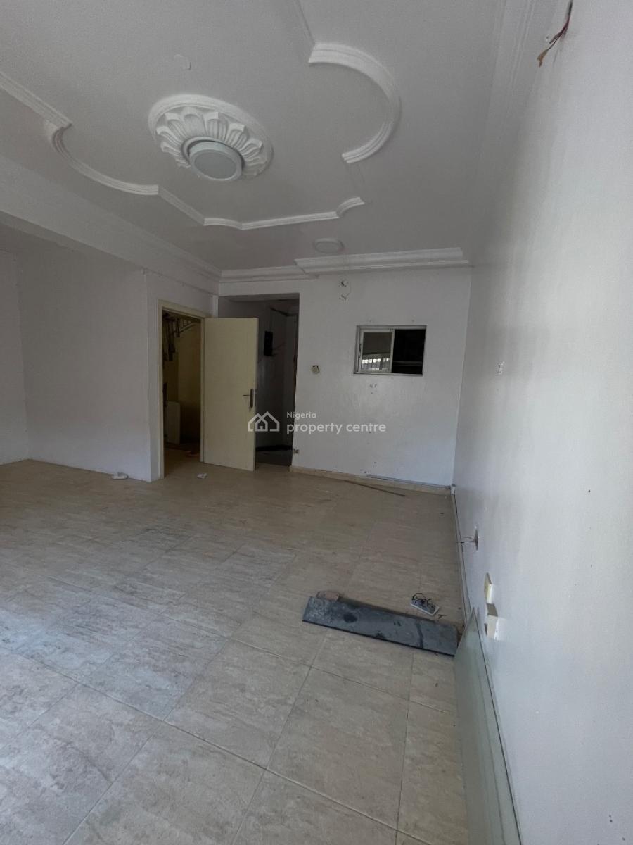 6 Bedroom Terrace Duplex, Lekki Right, Lekki Phase 1, Lekki, Lagos, Office Space for Rent