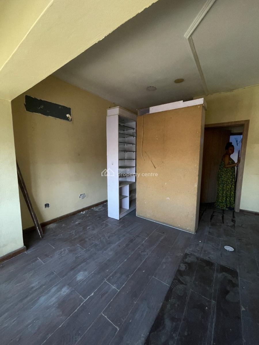 6 Bedroom Terrace Duplex, Lekki Right, Lekki Phase 1, Lekki, Lagos, Office Space for Rent