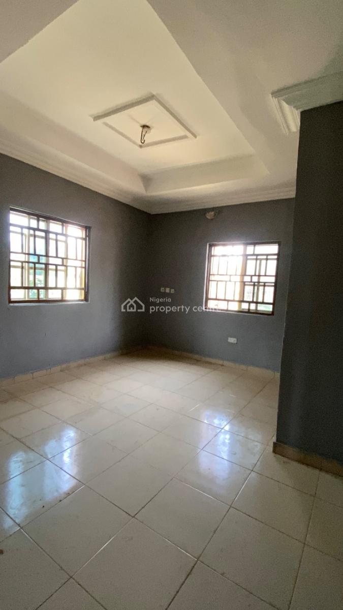 Neatly Renovated 2 Bedroom Flat, Dawaki, Gwarinpa, Abuja, Flat / Apartment for Rent