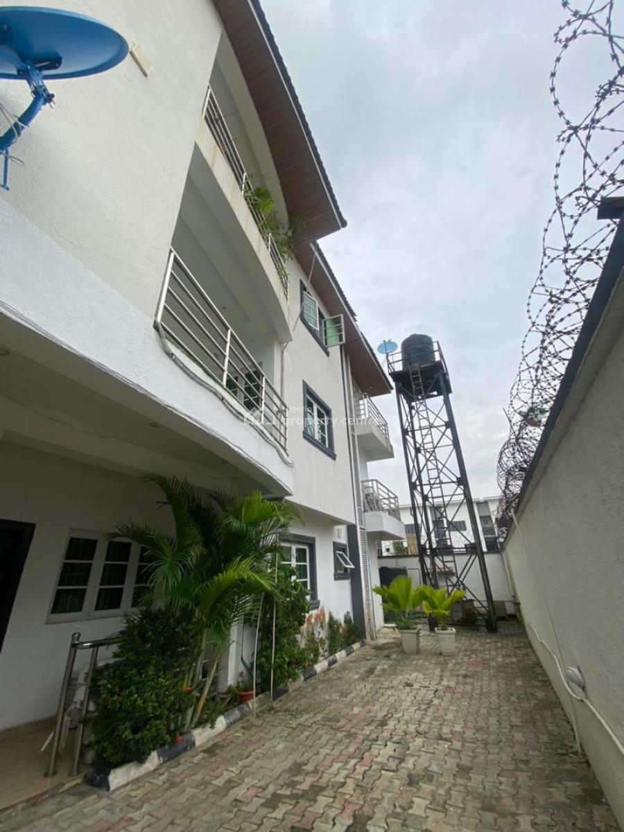 Newly Renovated 3 Bedroom Flat on Ground Floor with a Room Bq, Lekki Phase 1, Lekki, Lagos, Flat / Apartment for Rent