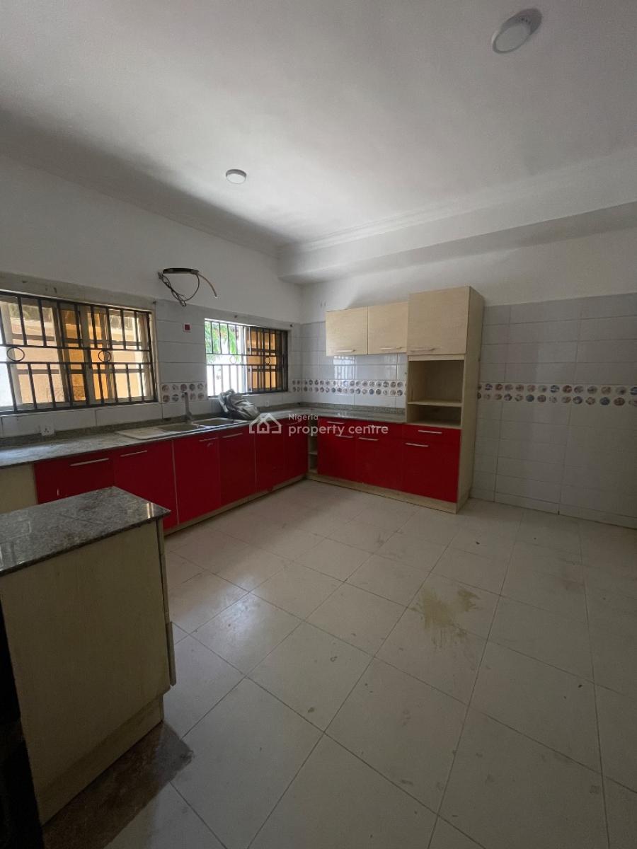 3 Bedroom Apartment, Lekki Phase 1, Lekki, Lagos, Flat / Apartment for Rent