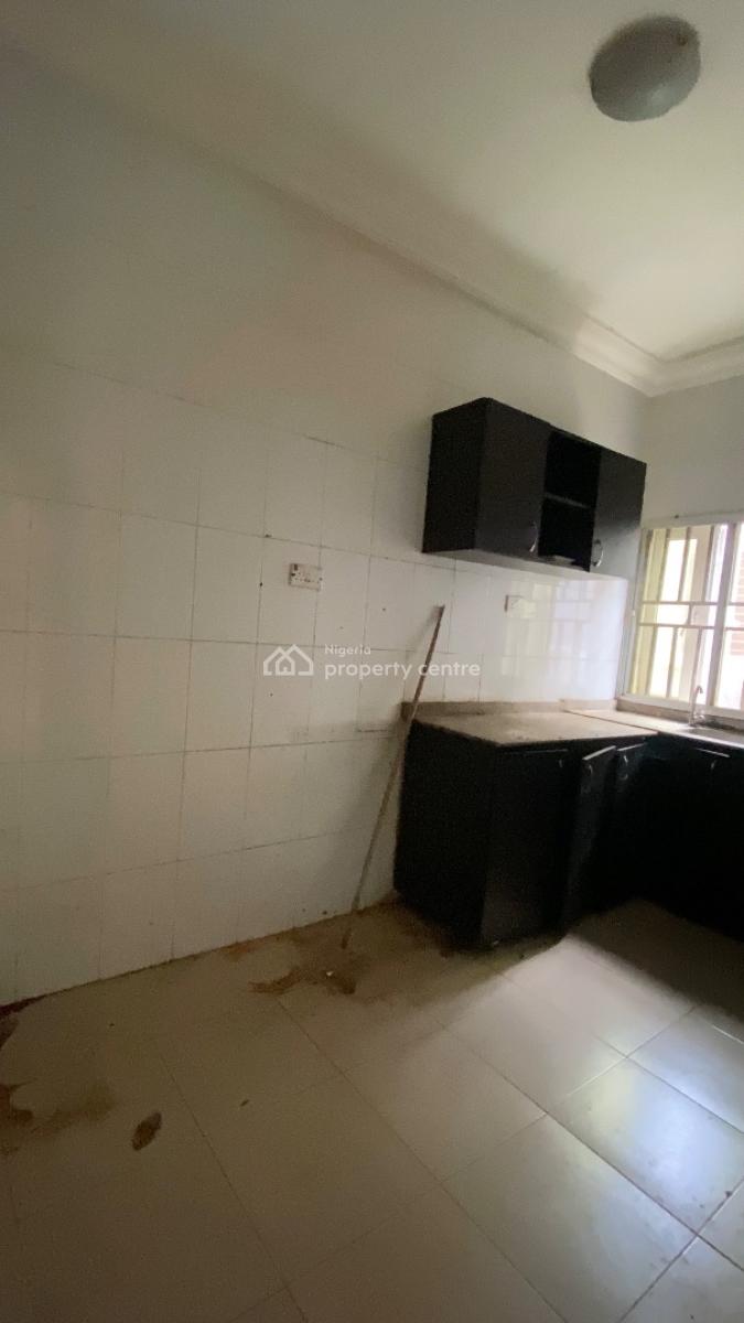 Neatly Built 2 Bedroom Flat, Dawaki, Gwarinpa, Abuja, Flat / Apartment for Rent