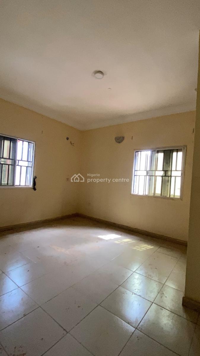 Neatly Built 2 Bedroom Flat, Dawaki, Gwarinpa, Abuja, Flat / Apartment for Rent
