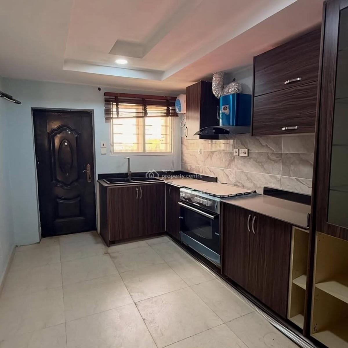 3 Bedroom Apartment, Brains and Hammers Estate Garki, Garki, Abuja, Flat / Apartment for Sale