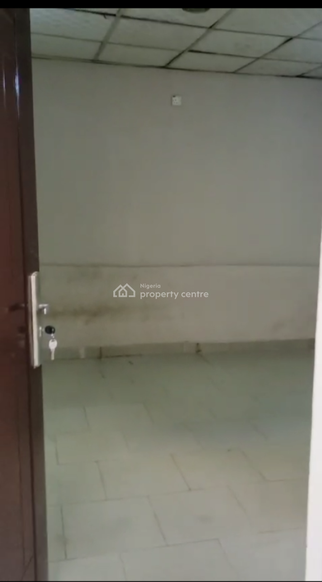 a Lovely Roomself, Alagbole Akute Area, Ojodu Berger, Ojodu, Lagos, Self Contain (single Rooms) for Rent