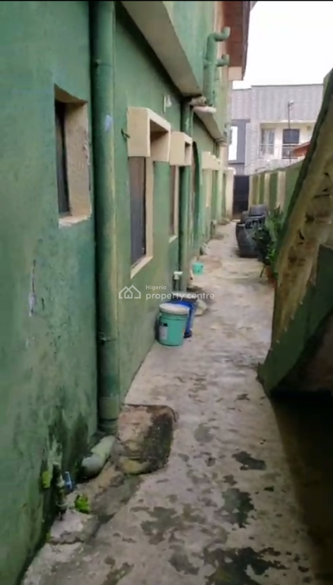 a Lovely Room Self Contain with Pop, Alagbole Akute Area, Ojodu Berger, Ojodu, Lagos, Self Contain (single Rooms) for Rent