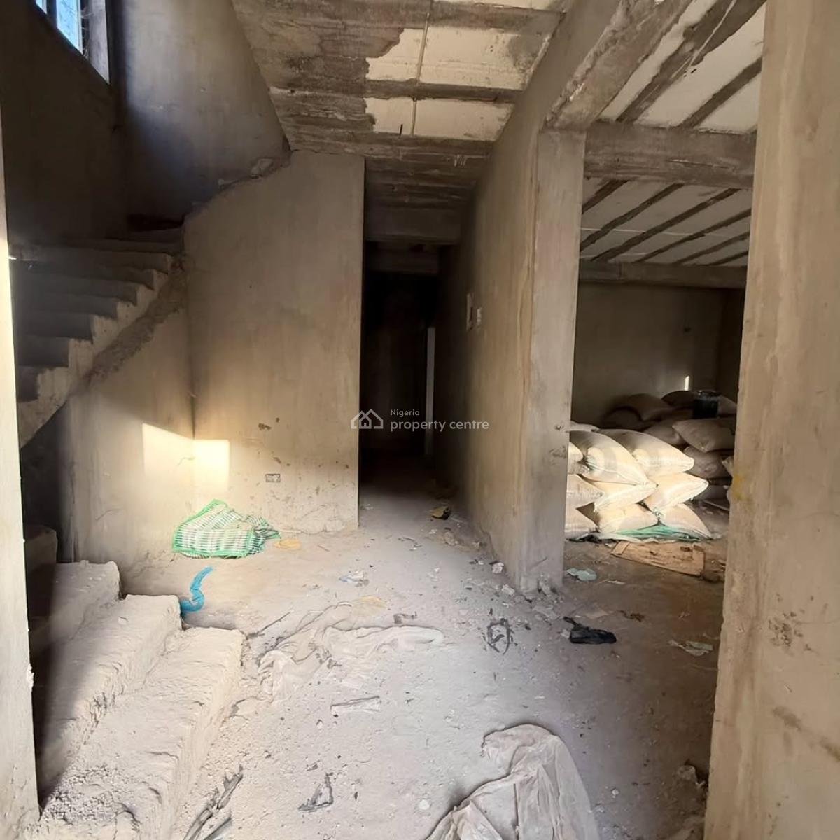 6 Bedrooms Detached Duplex+ Bq, Jahi, Jahi, Abuja, Detached Duplex for Sale