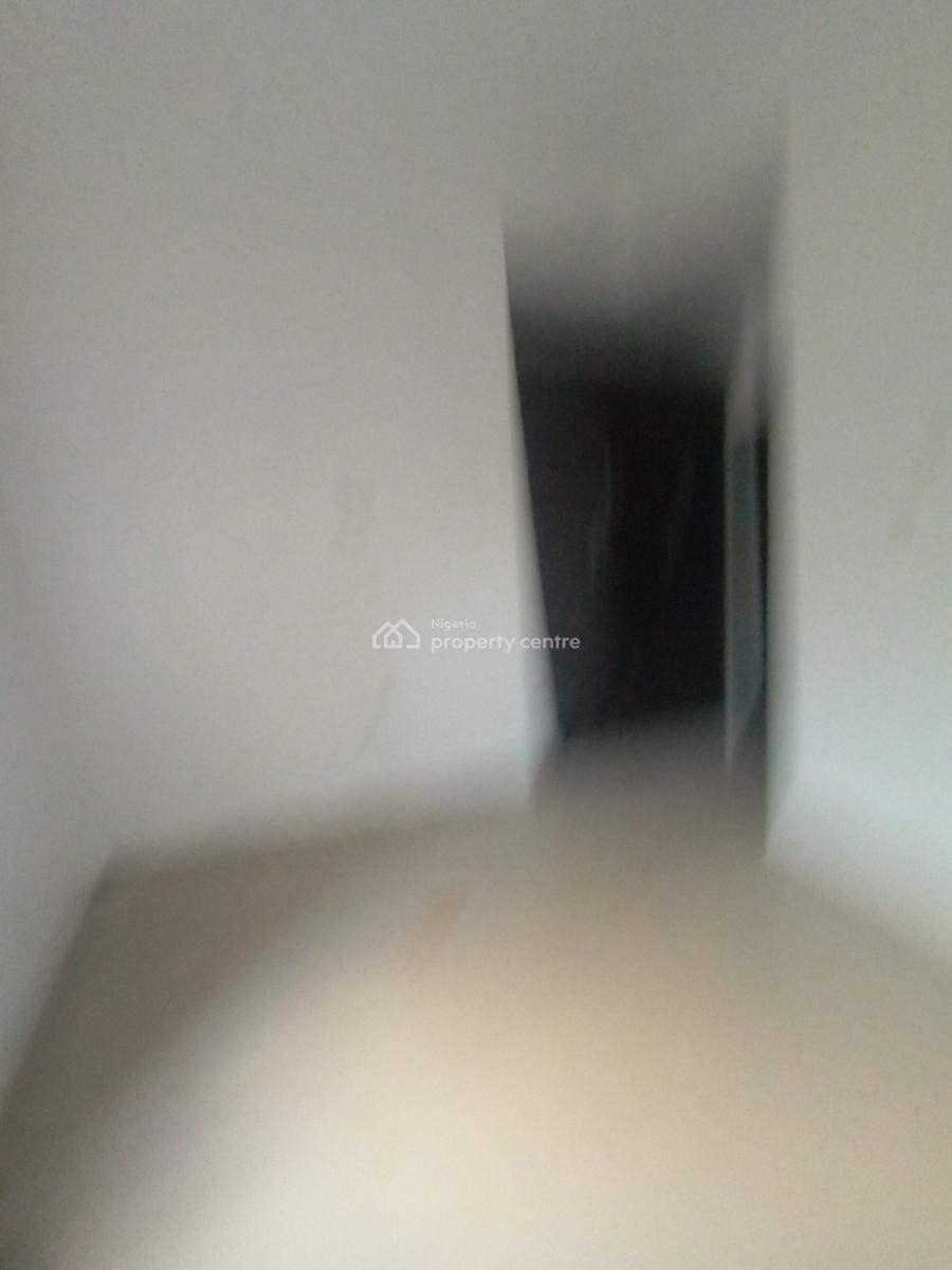 3 Bedroom Flat, Off Mobil Road, Ilaje, Ajah, Lagos, Flat / Apartment for Rent