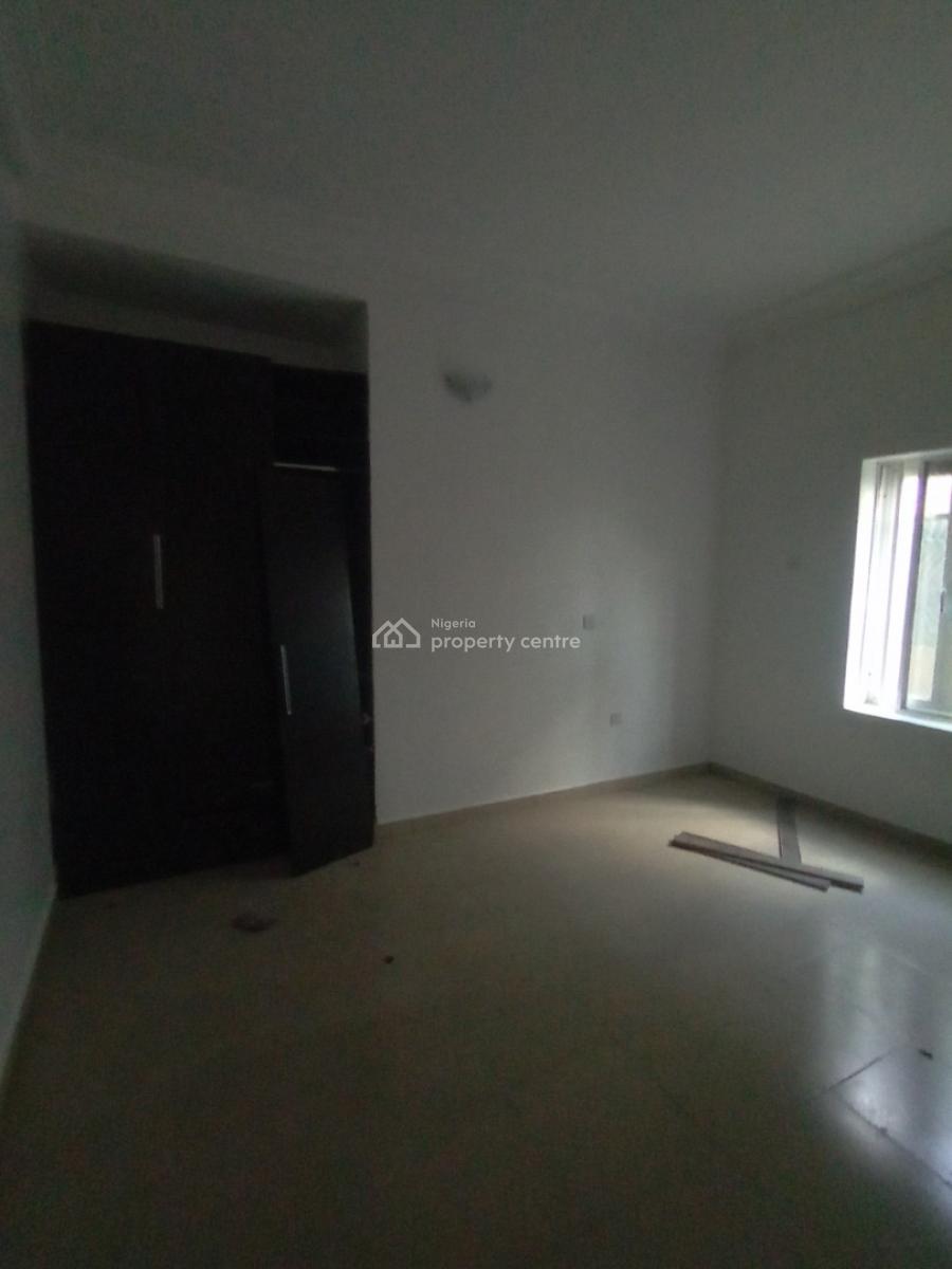 3 Bedroom Flat, Off Mobil Road, Ilaje, Ajah, Lagos, Flat / Apartment for Rent
