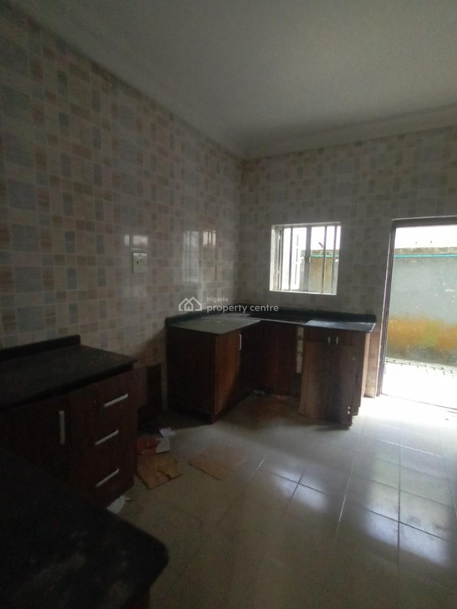 3 Bedroom Flat, Off Mobil Road, Ilaje, Ajah, Lagos, Flat / Apartment for Rent