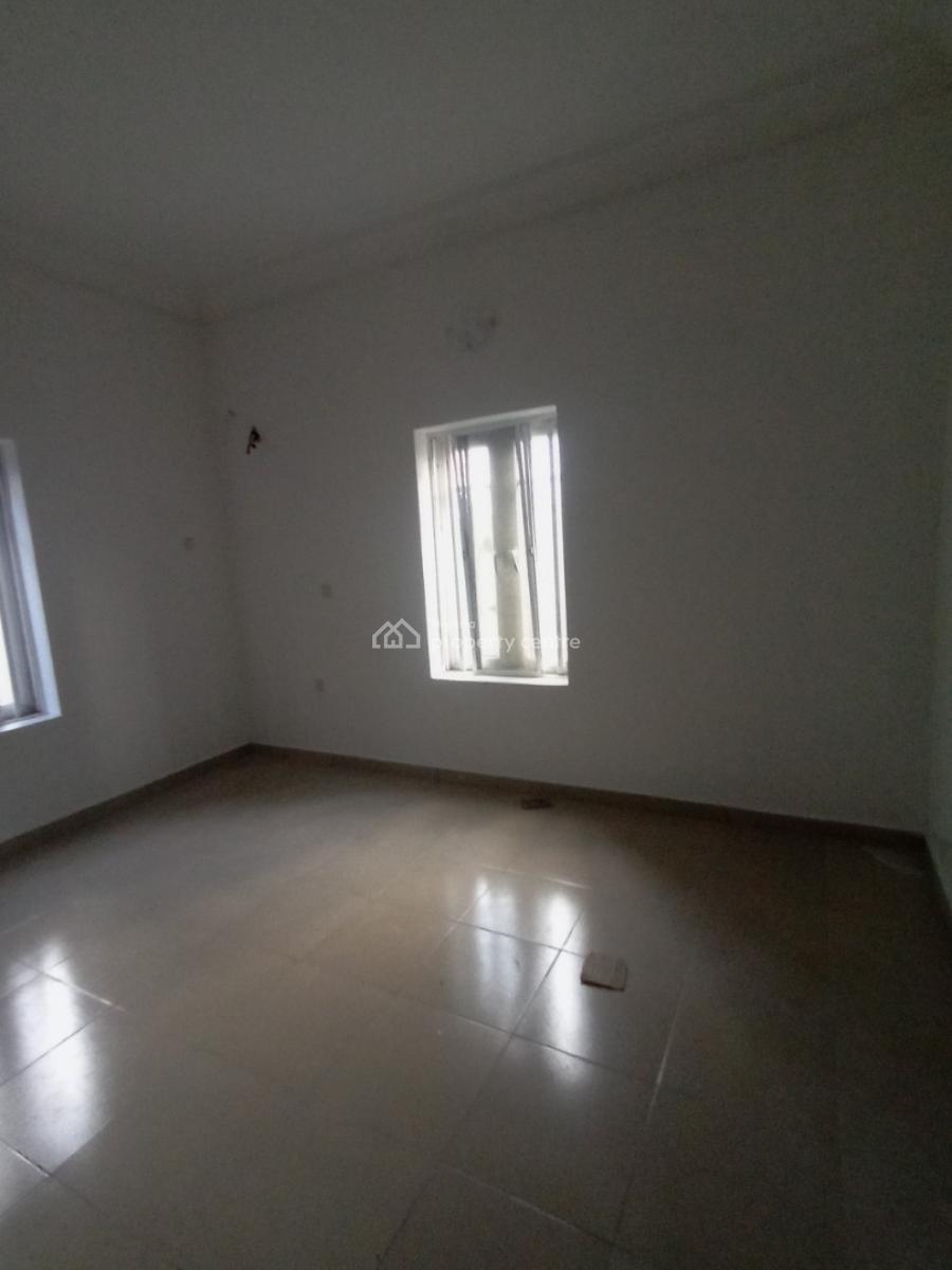 3 Bedroom Flat, Off Mobil Road, Ilaje, Ajah, Lagos, Flat / Apartment for Rent