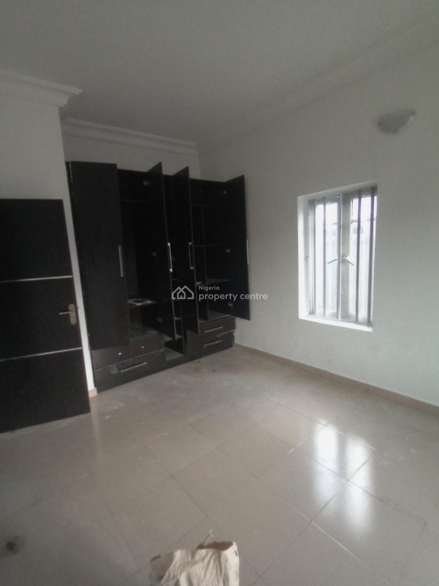 3 Bedroom Flat, Off Mobil Road, Ilaje, Ajah, Lagos, Flat / Apartment for Rent