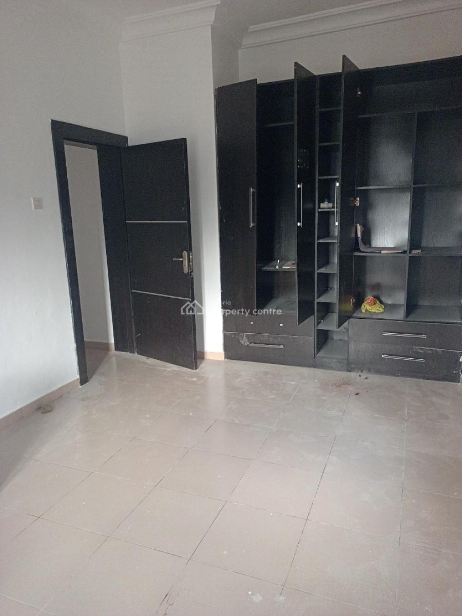 3 Bedroom Flat, Off Mobil Road, Ilaje, Ajah, Lagos, Flat / Apartment for Rent