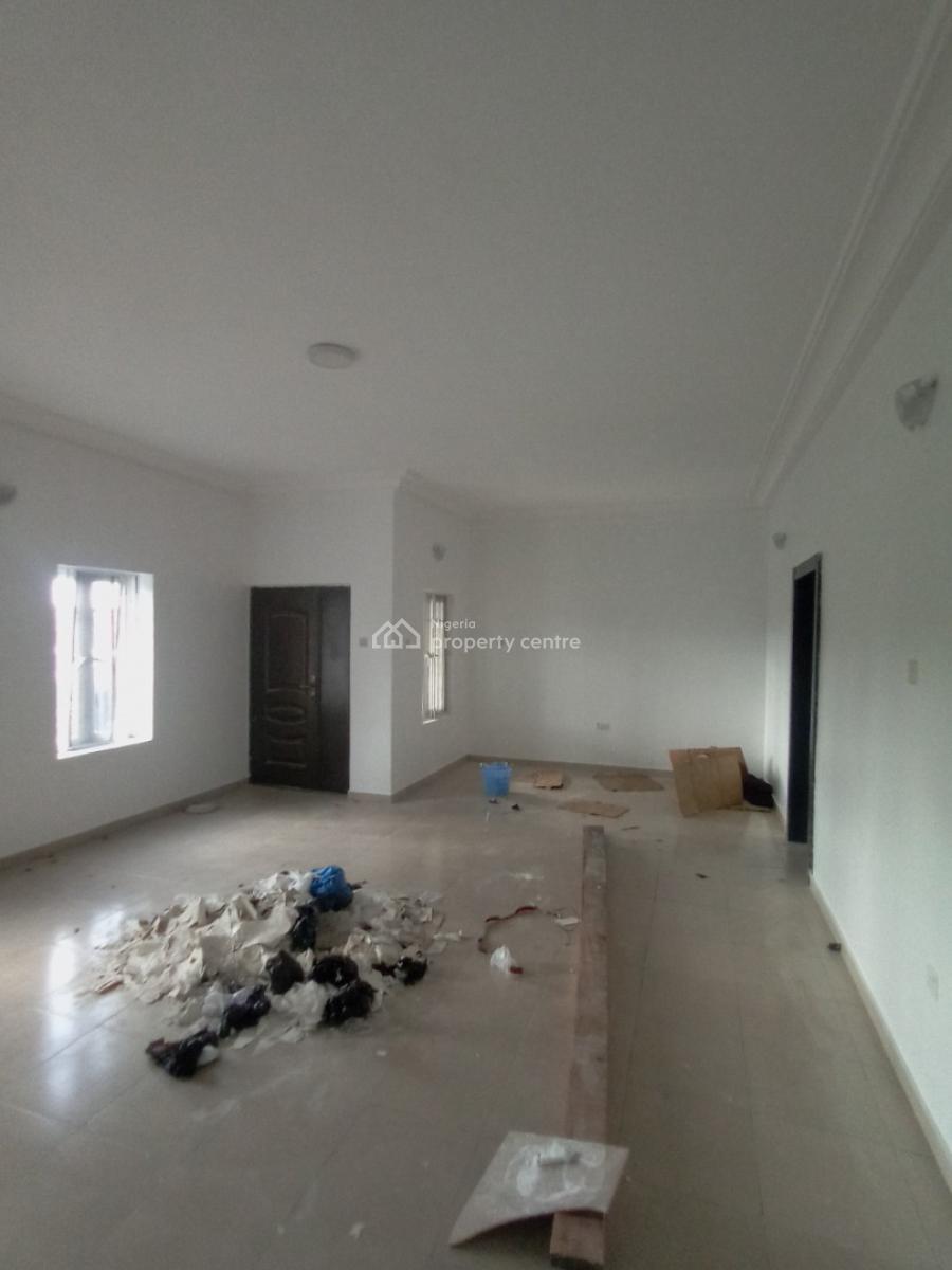 3 Bedroom Flat, Off Mobil Road, Ilaje, Ajah, Lagos, Flat / Apartment for Rent