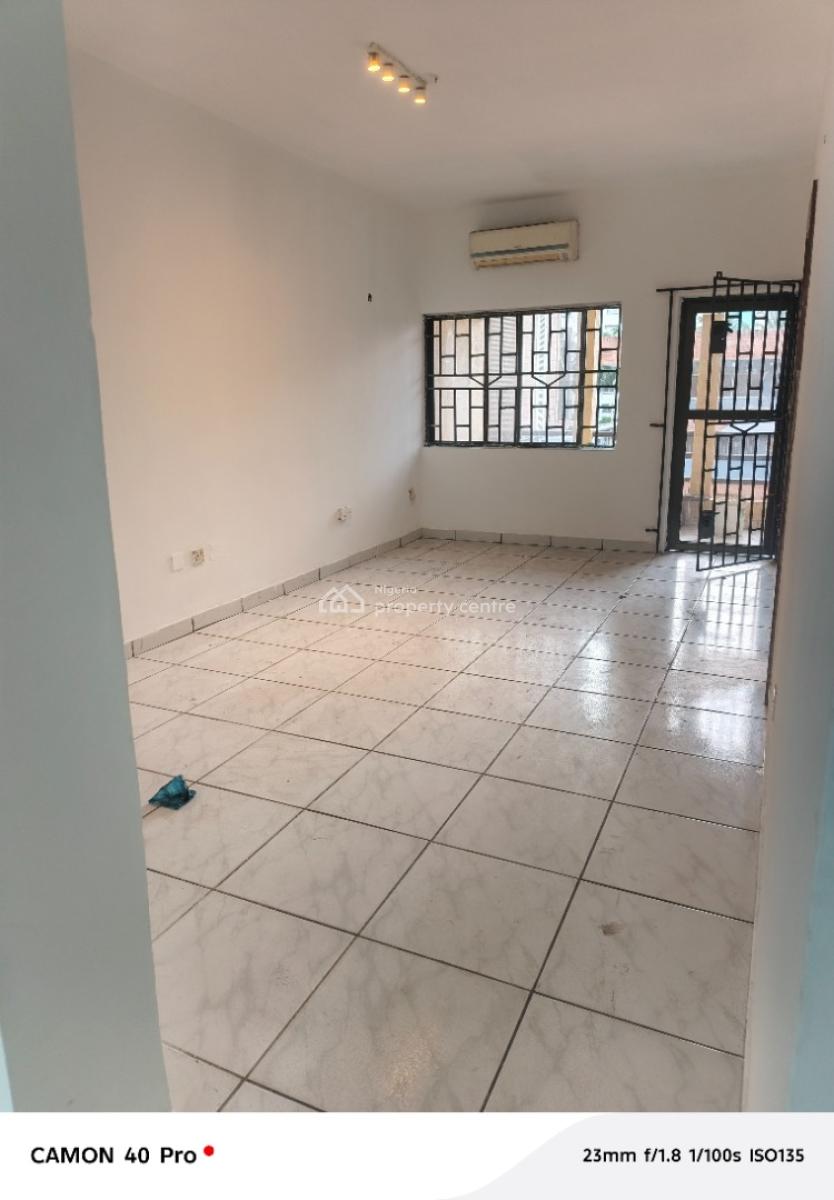 3 Bedroom Apartment, Adeoladeku Street, Victoria Island (vi), Lagos, Flat / Apartment for Rent