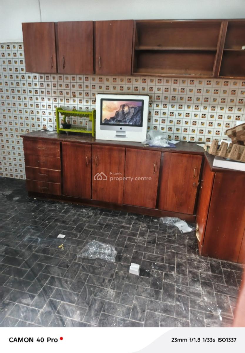 3 Bedroom Apartment, Adeoladeku Street, Victoria Island (vi), Lagos, Flat / Apartment for Rent