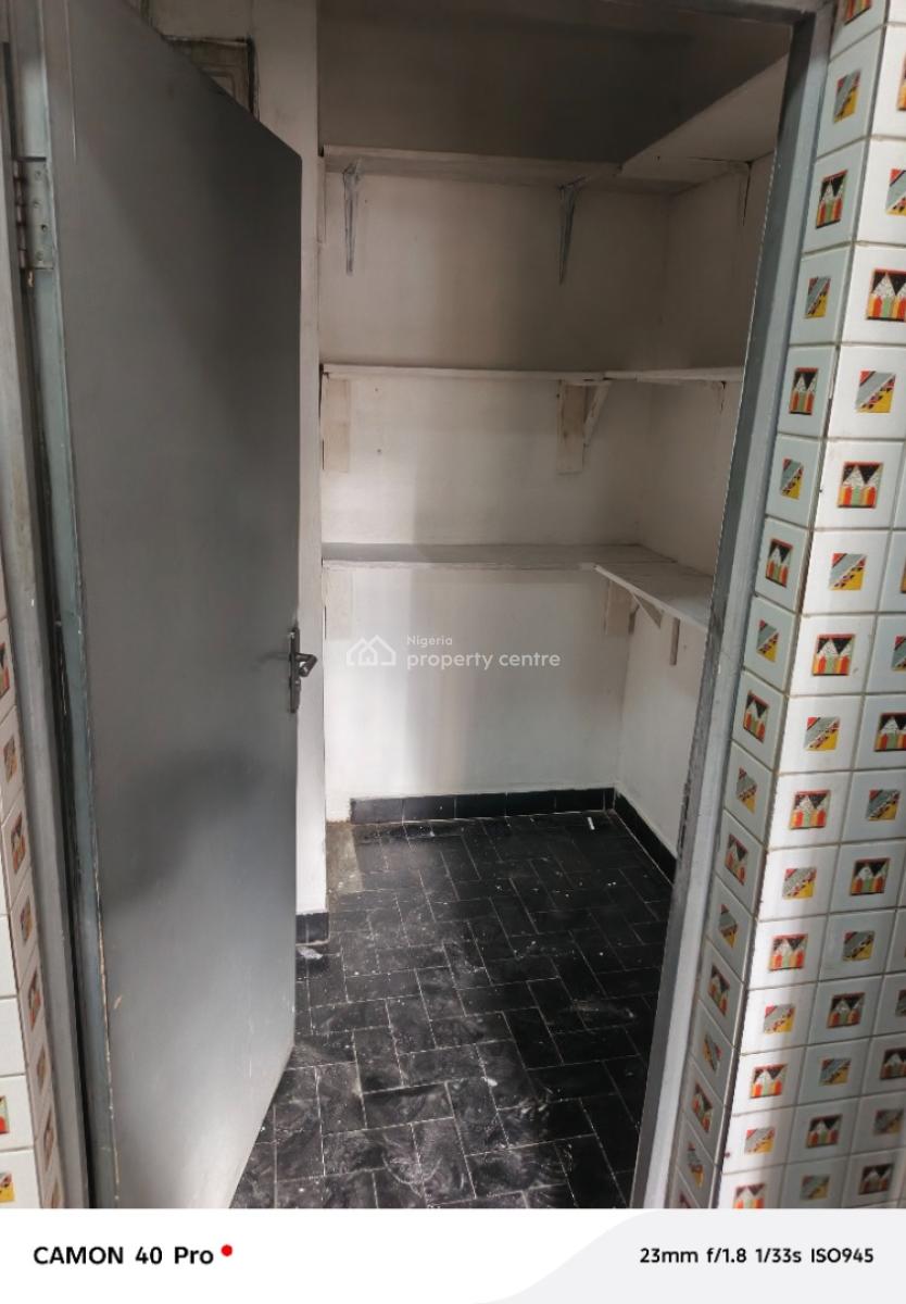 3 Bedroom Apartment, Adeoladeku Street, Victoria Island (vi), Lagos, Flat / Apartment for Rent