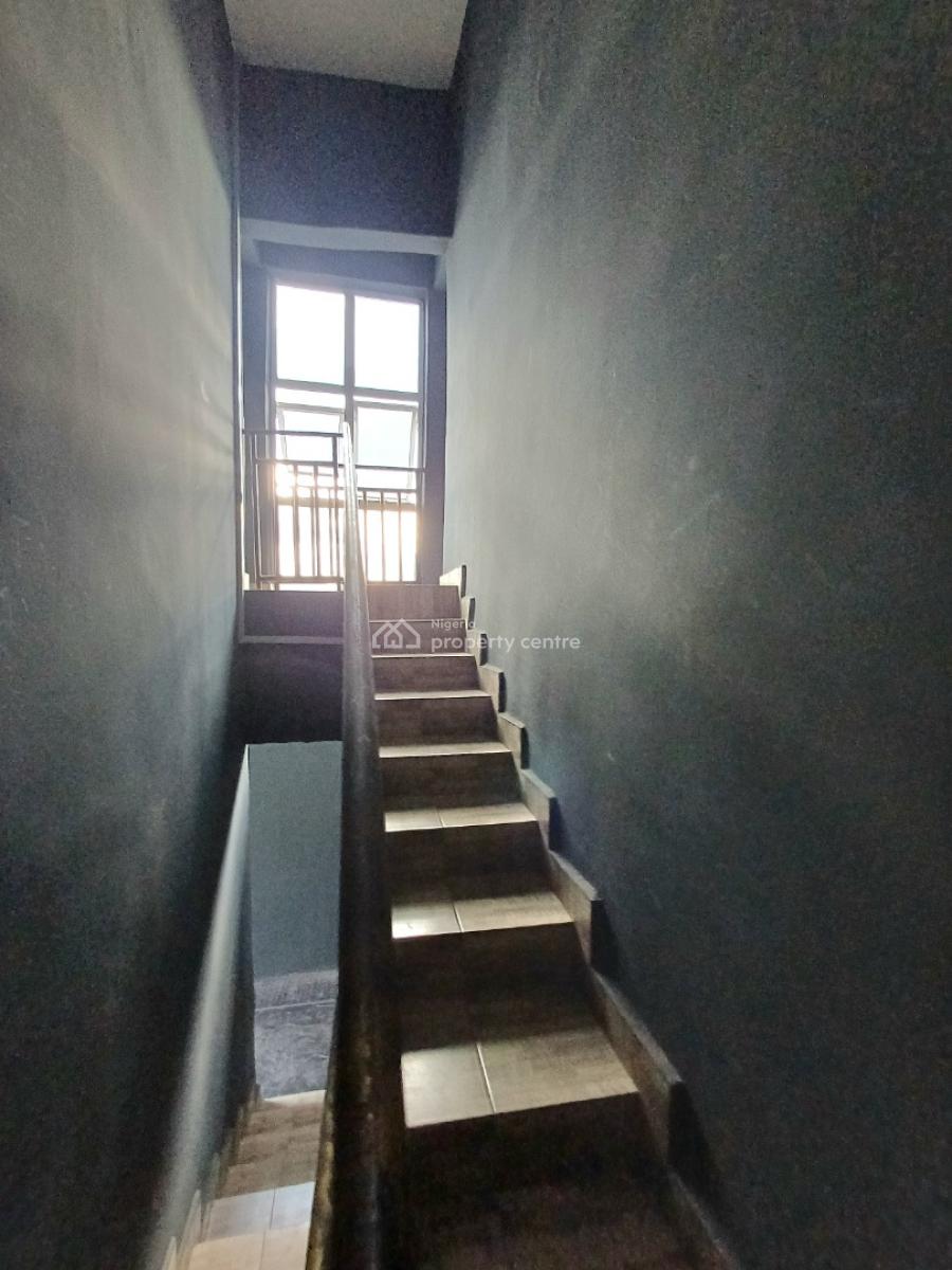 Hotel, Alakahia, Port Harcourt, Rivers, Hotel / Guest House for Sale