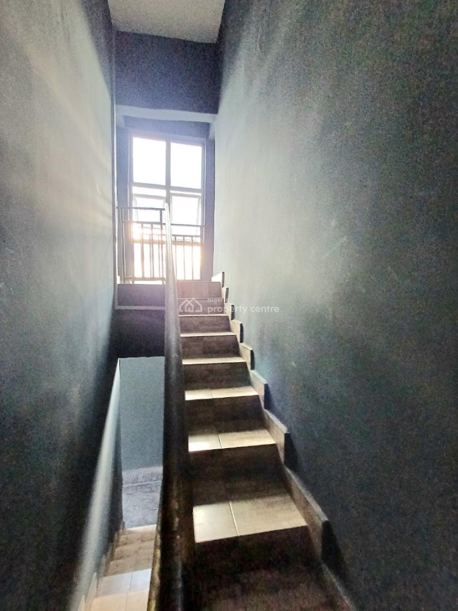 Hotel, Alakahia, Port Harcourt, Rivers, Hotel / Guest House for Sale
