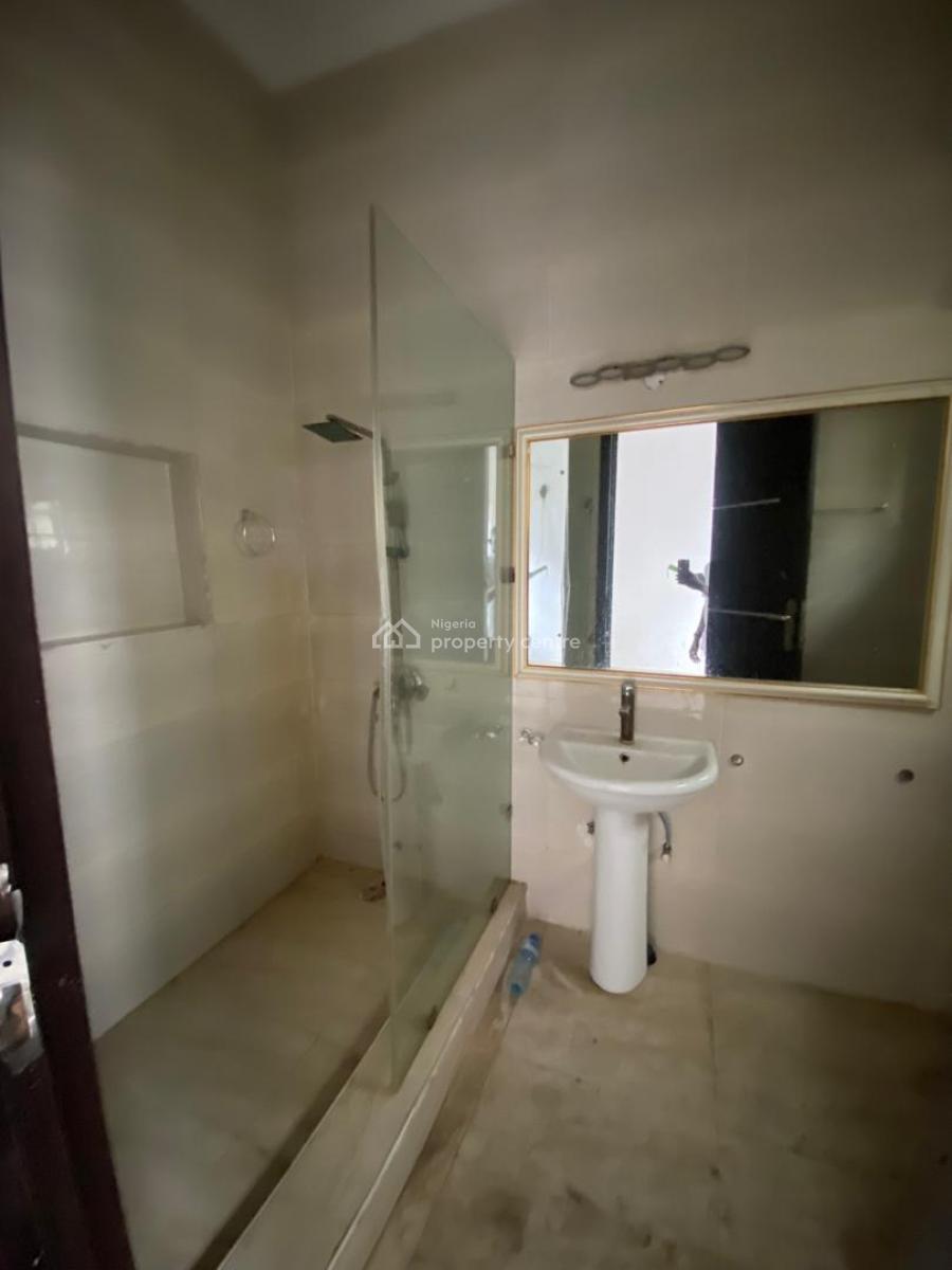 Spacious Serviced 4 Bedroom Terrace Duplex with Bq, Jakande, Ikate, Lekki, Lagos, Semi-detached Duplex for Rent