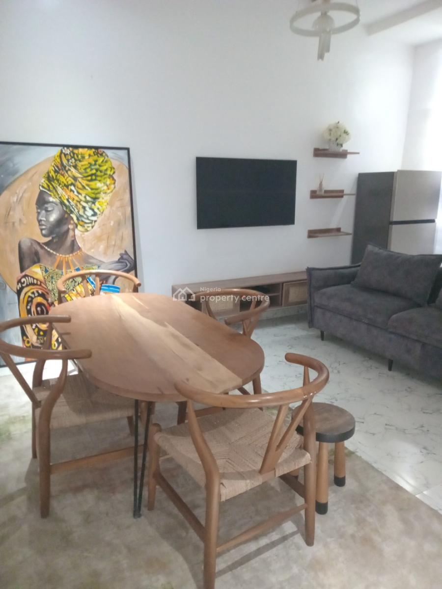 Fully Furnished Miniflat Wit 24hrs Light, Inverter,pool & Gym,internet, Royal Pine Estate, Gate 3 Orchid Road, Lekki, Lagos, Mini Flat (room and Parlour) for Rent