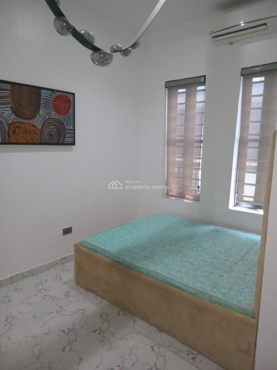 Fully Furnished Miniflat Wit 24hrs Light, Inverter,pool & Gym,internet, Royal Pine Estate, Gate 3 Orchid Road, Lekki, Lagos, Mini Flat (room and Parlour) for Rent