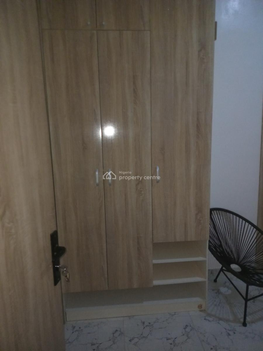 Furnished Room Downstairs ,shared Kitchen with 24hrs Light,pool & Gym, Royal Pine Estate Gate 3, Orchid Road, Lekki, Lagos, Self Contain (single Rooms) for Rent