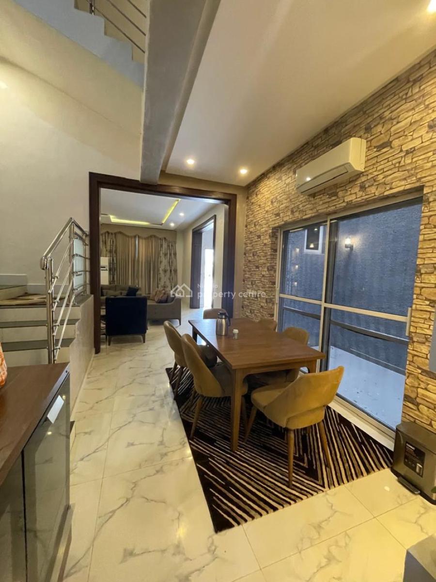 Luxurious and Exquisitely Finished 4 Bedrooms Duplex, Guzape District, Abuja, Terraced Duplex for Rent