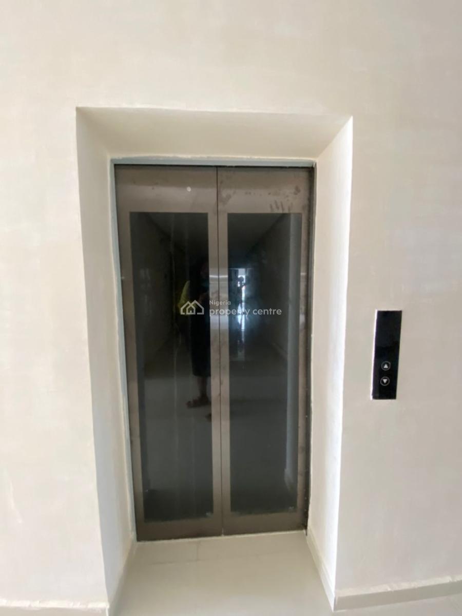 a Tastefully Finished 2 Bedroom Penthouse- Bq, Lekki Phase 1, Lekki, Lagos, House for Sale