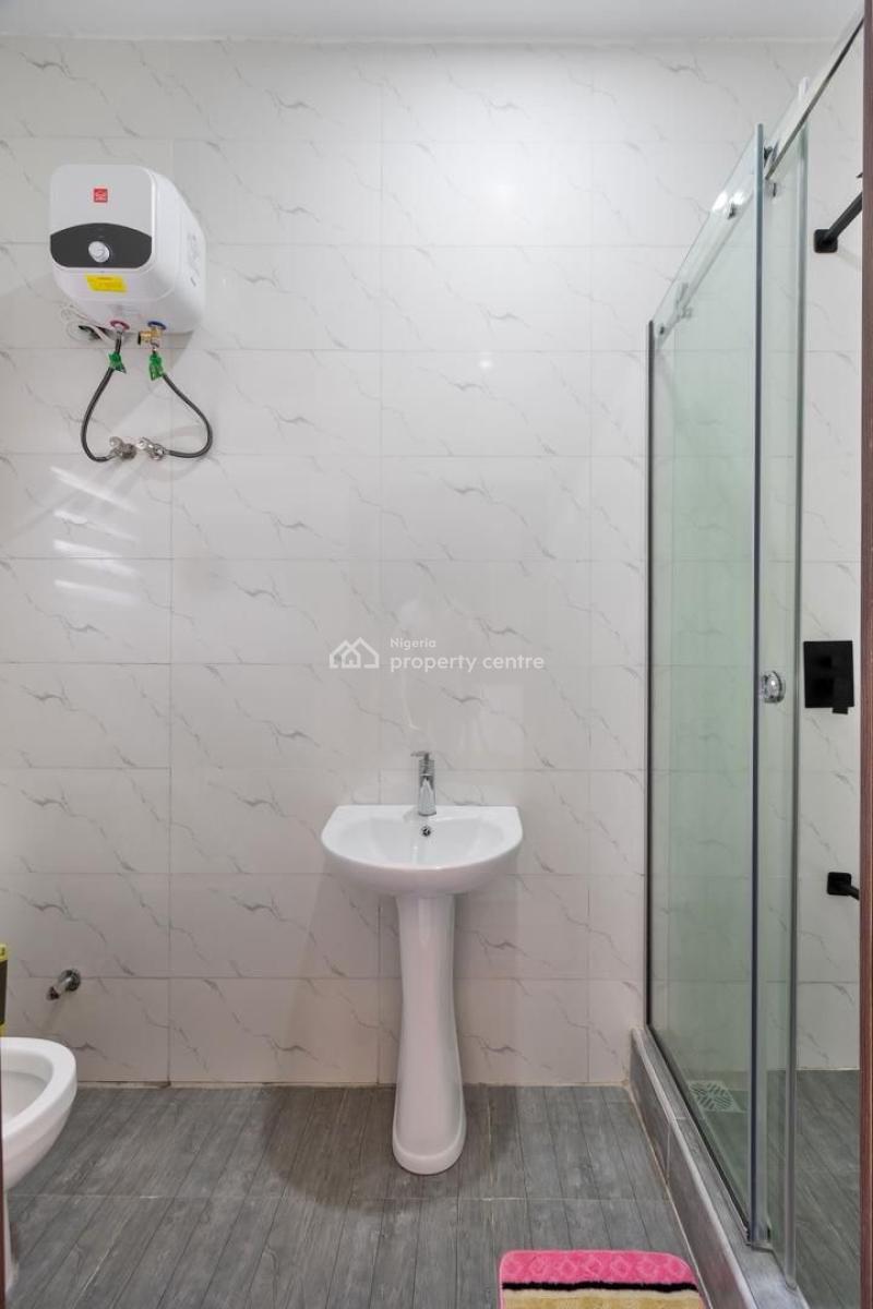 New Luxury Three Bedroom with Snooker and Pool, Off Admiralty Way, Lekki Phase 1, Lekki, Lagos, Flat / Apartment Short Let