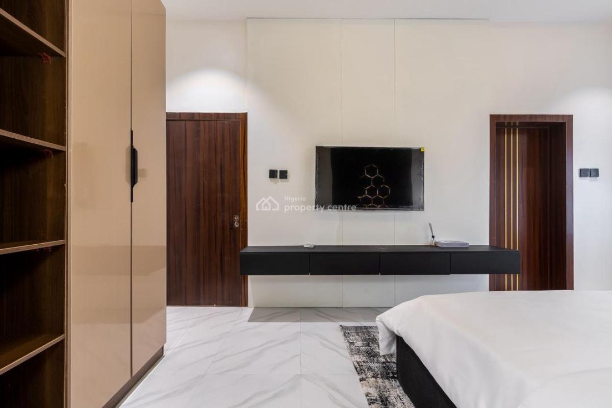 New Luxury Three Bedroom with Snooker and Pool, Off Admiralty Way, Lekki Phase 1, Lekki, Lagos, Flat / Apartment Short Let