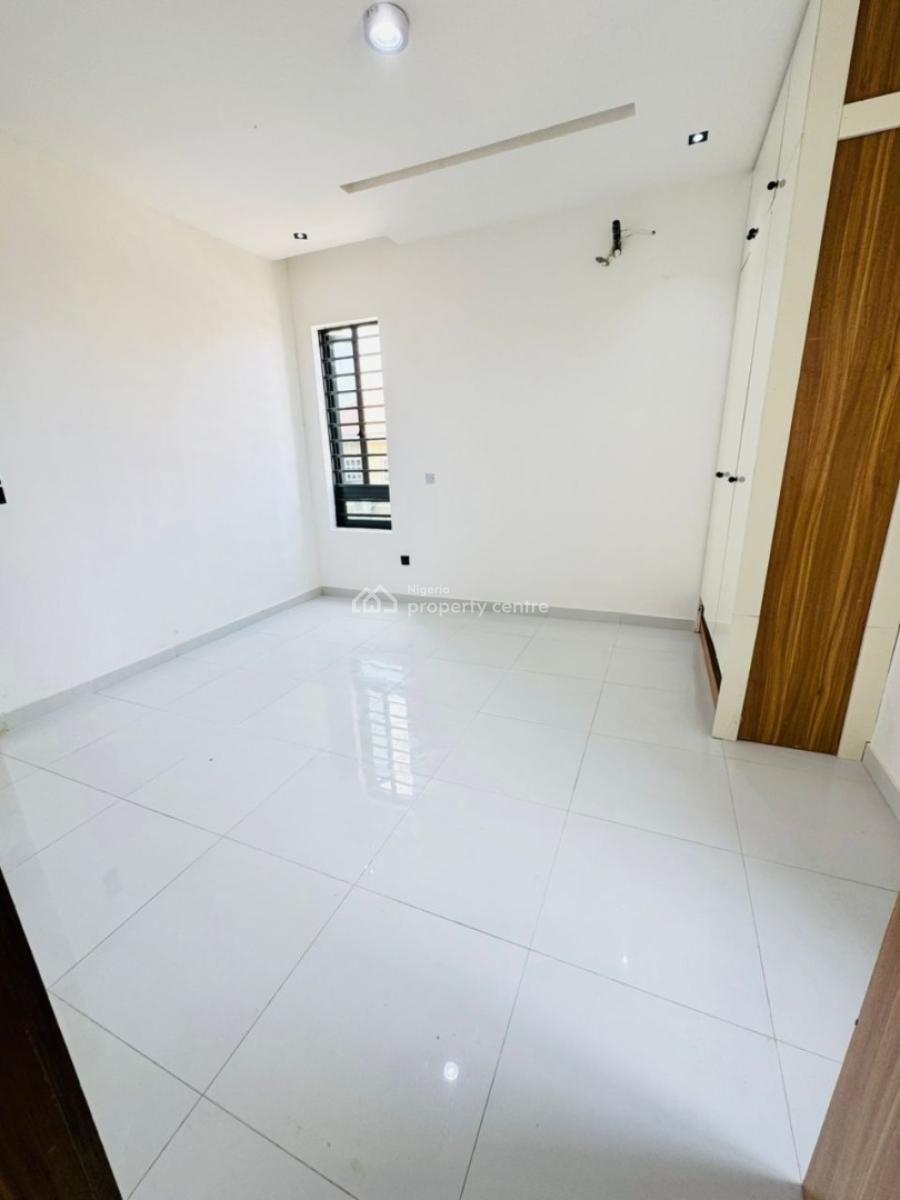 a Unique 2 Bedroom Apartment in a Well Secured Estate, Vgc, Lekki, Lagos, Flat / Apartment for Rent